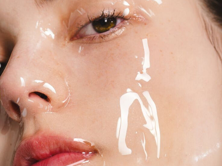 Minden, amit tudnod kell az EMS-ről: A virális „glass skin” mögött álló tudomány